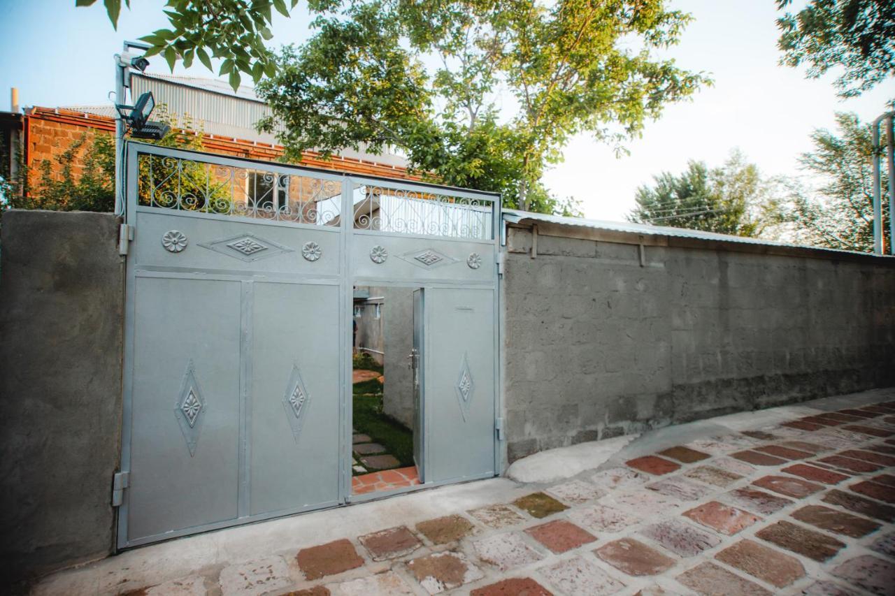 Mkhitaryan Guest House Guiumri Exterior foto
